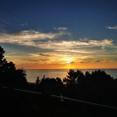 Villetta Sul Mare Acquedolci Luaran gambar
